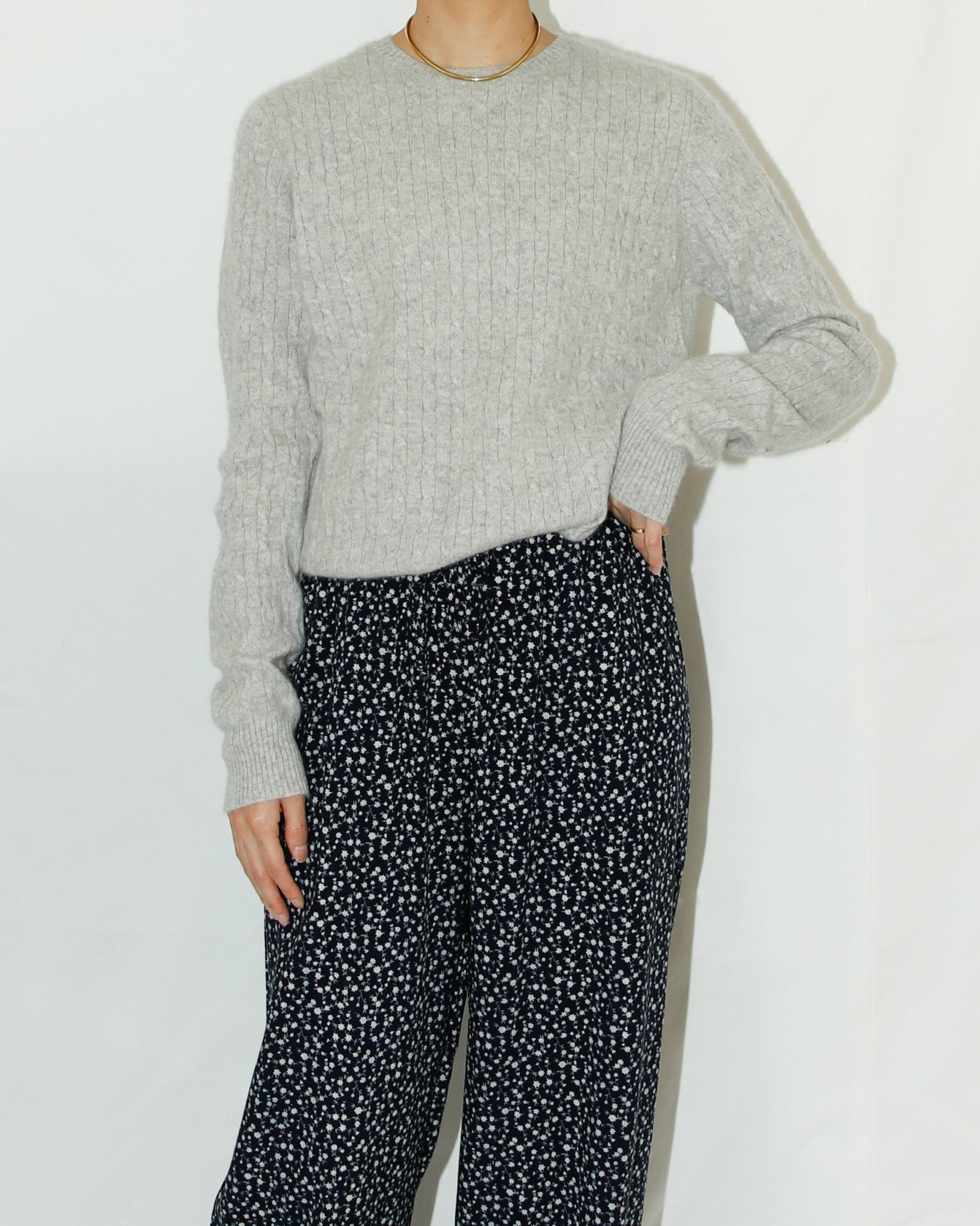 Cashmere Knit Grey - HEO