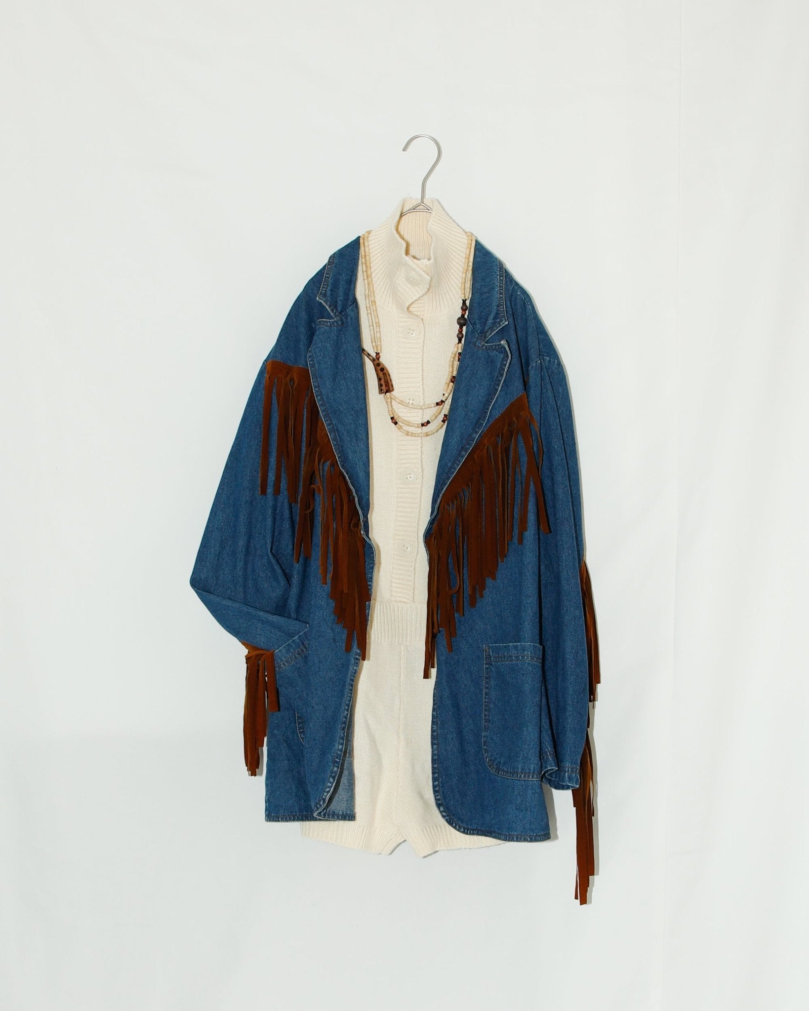 Giraffe Wood Necklace - HEO